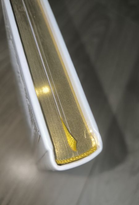 Именослов подарочный. Кожа, золотой обрез, ляссе (Свято-Елисаветинский Монастырь)